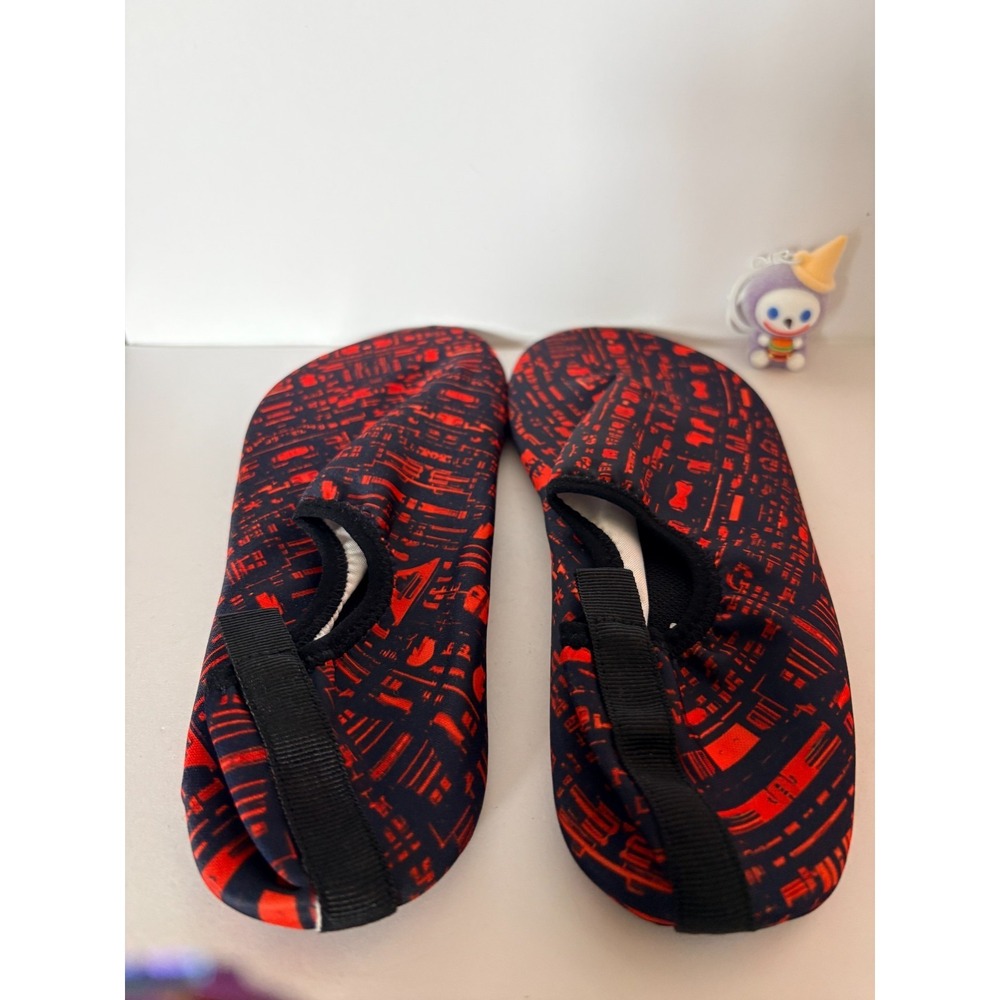 Women's Water Shoes EU Size‎ 42/43 US Size 11.5 - 12 - NWOT